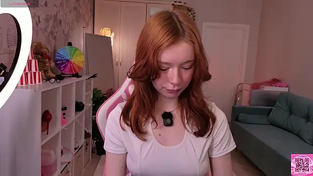 eva_aria webcam