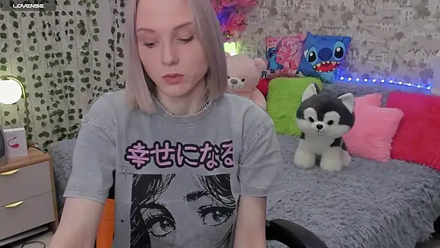 Gina_Gina_love webcam