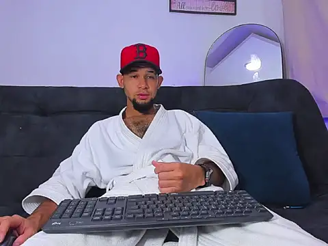 enyel_100 webcam