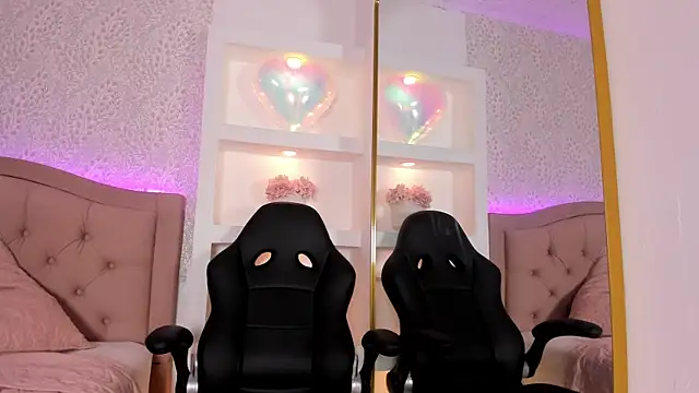 layla-Play webcam