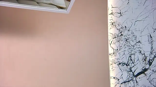DaisyAmour webcam