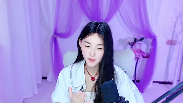 Tili_Lucky webcam