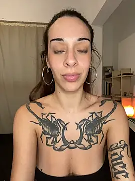 DeenaSweet webcam