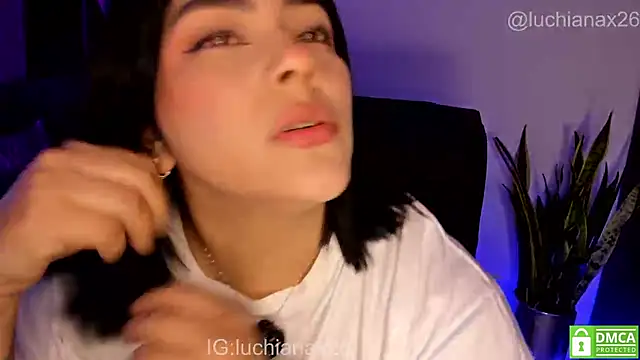 lucy26_ webcam