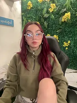 red_kytty6 - Red_kytty6's free webcam - UK Sex Cams