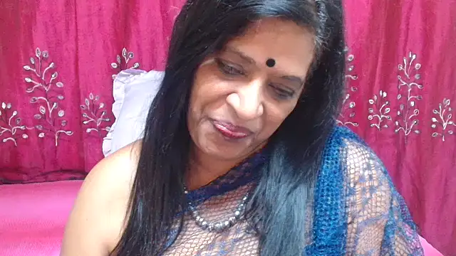 INDIANFUSION live cam on StripChat