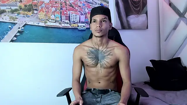 kai_storm77 webcam