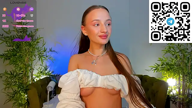 miiss__lulu live cam on StripChat
