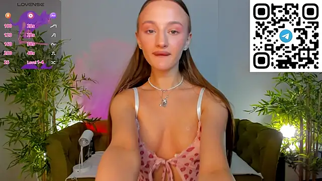 miiss__lulu live cam on StripChat