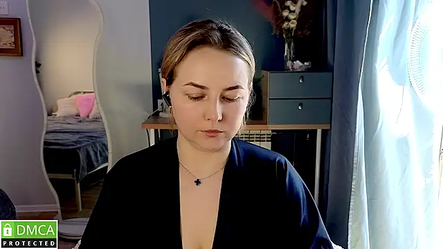 Mira_Mermayd webcam