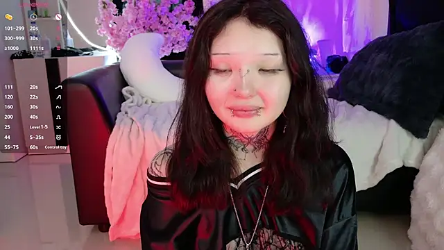 Lein_Bone live cam on StripChat