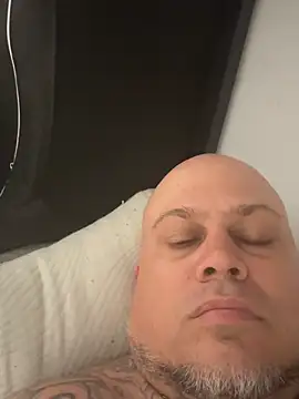 Auhenri25 webcam