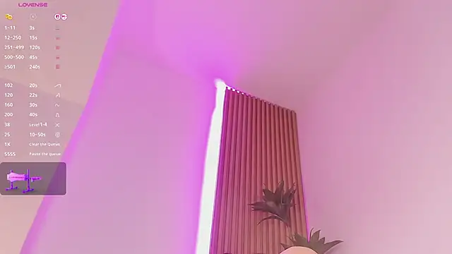 Mara_Betancurt live cam on StripChat