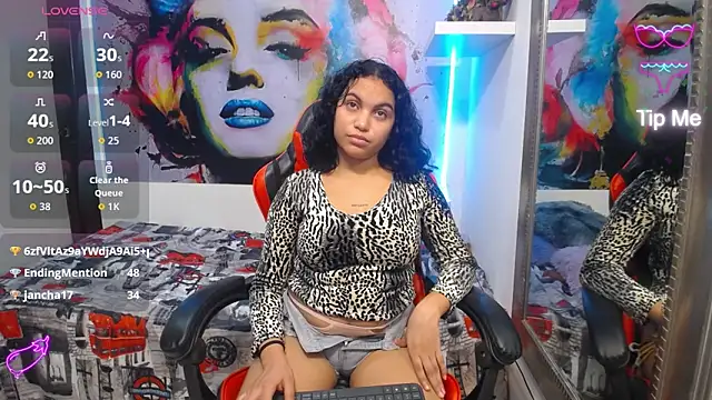 valeria_martinez19 live cam on StripChat