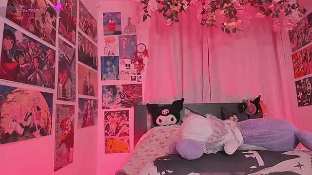 MissCurvyTop