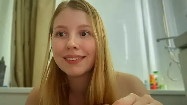 HoneyAudrey webcam