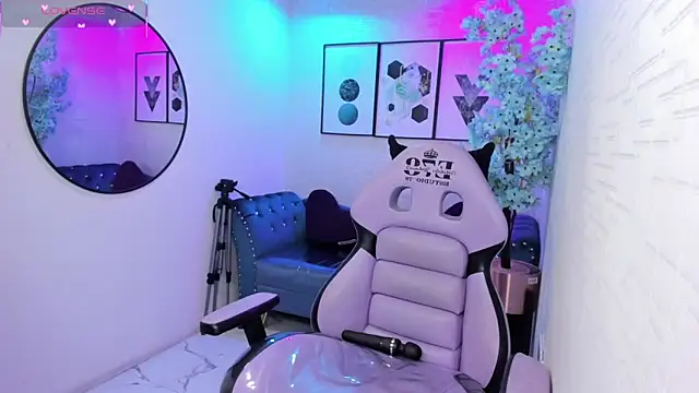 Tiara_rr webcam