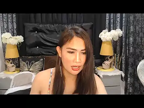 miyakawildforU webcam