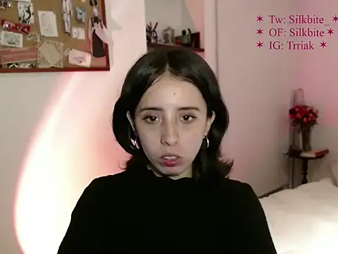 babyluna_8_8 webcam