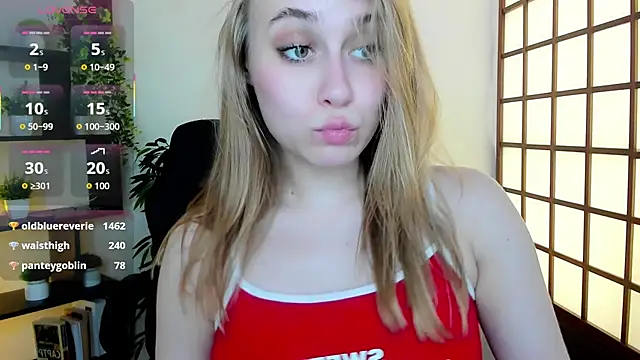 LianaBright webcam