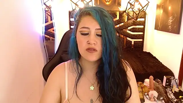 scarleth_blue webcam