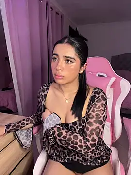 Emily-14 webcam