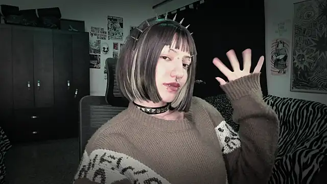 roxy_toxic webcam