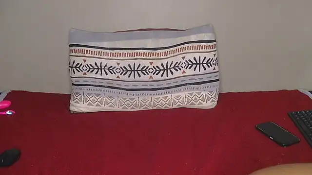 CherieBlushX webcam