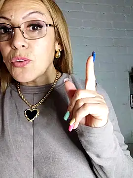 Gatithaaa webcam