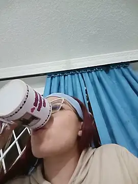 allison_mc webcam