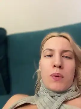 AmyAtlass webcam
