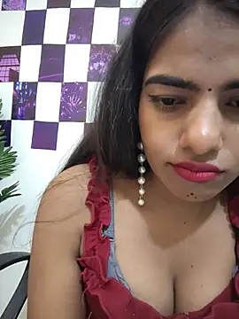 Alisha_Babyy webcam