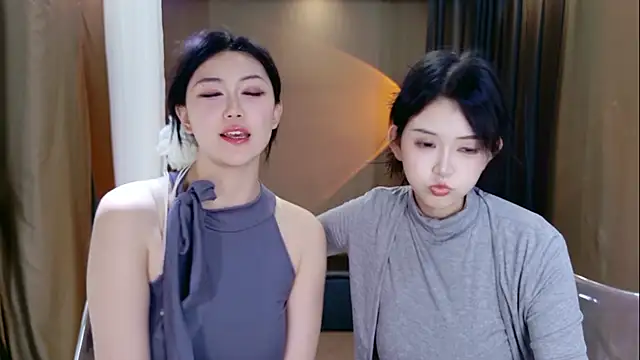 Banana-Milk69 webcam