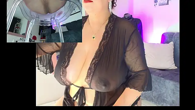 Zully_Green webcam
