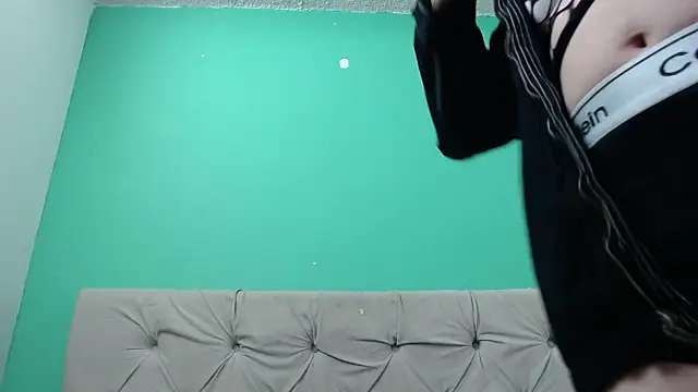 amoremerchmar webcam