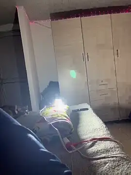 JULIANHOTSEX webcam