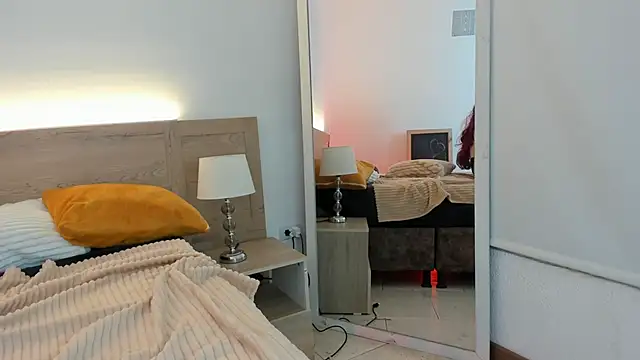 emma_lace webcam