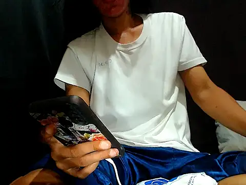 AwesomeMistress_Bigcock webcam