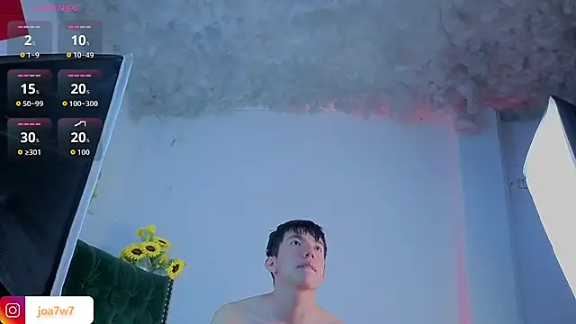 Levii_Ackermann live cam on StripChat