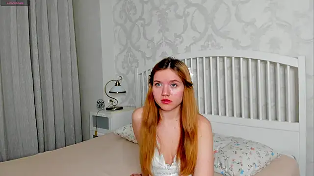 Eva__Lewis webcam