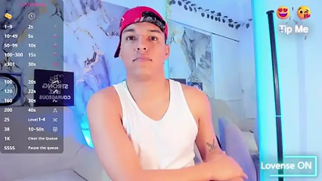 ryan_carter08 live cam on StripChat