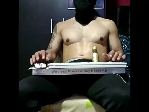 rolobot live cam on StripChat