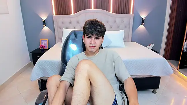 Tommy18__ webcam