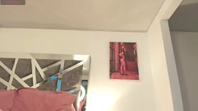 Meghann_sweet1993 webcam