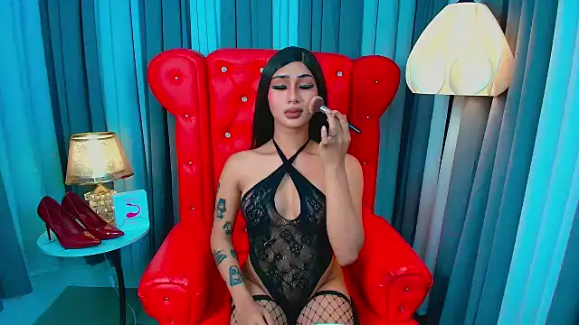 Iris_Hilton live cam on StripChat