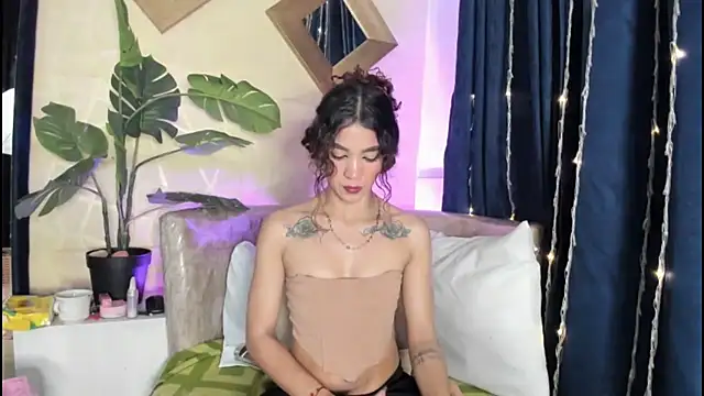 evelyn__rose1 webcam