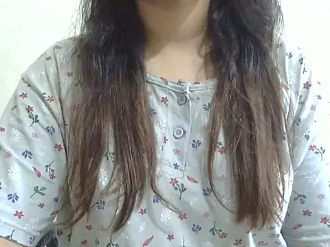 shivi_jaan webcam