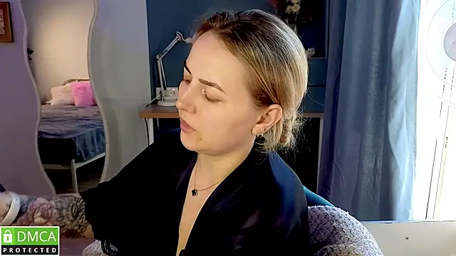 Mira_Mermayd webcam