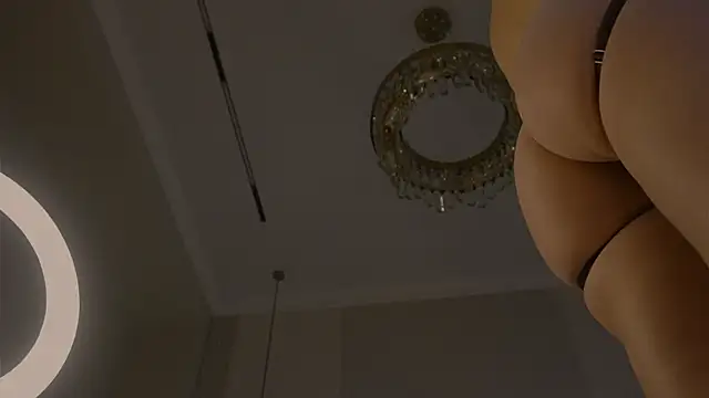 kawaii_mia webcam