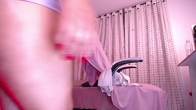 salomecastro_ live cam on StripChat